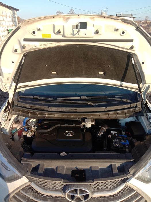 Продам JAC S3 2015 года