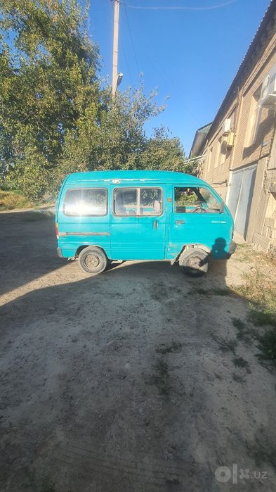 Дамас сотилади ...