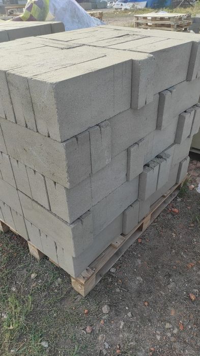 Пескоблоки,перегородочные.