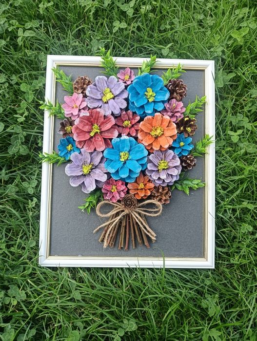 Tablou handmade cu conuri