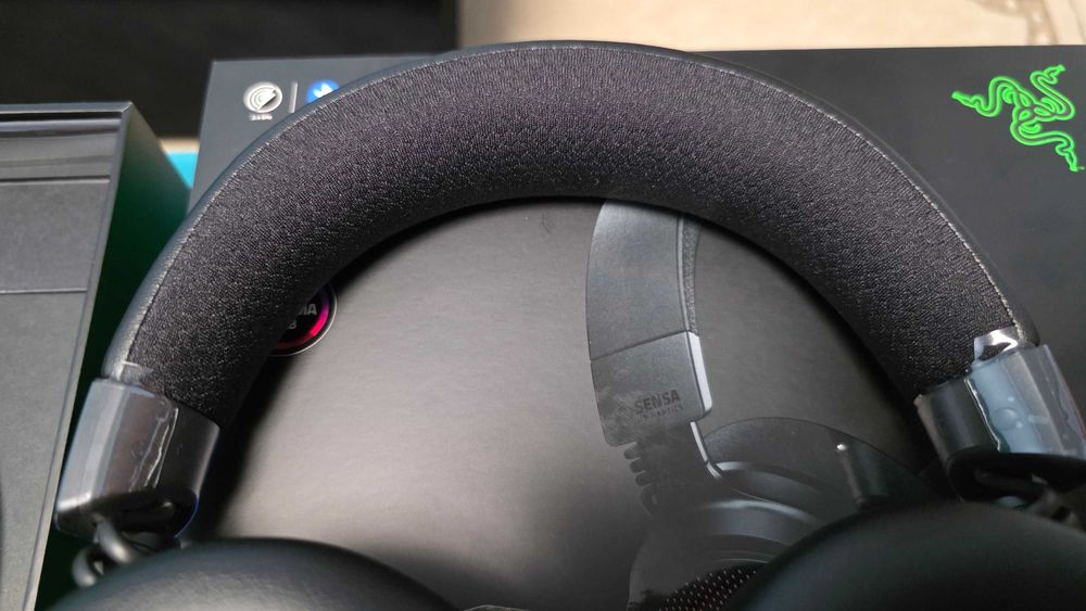 Vand casti Razer Kraken v4 Pro Wireless noi !!