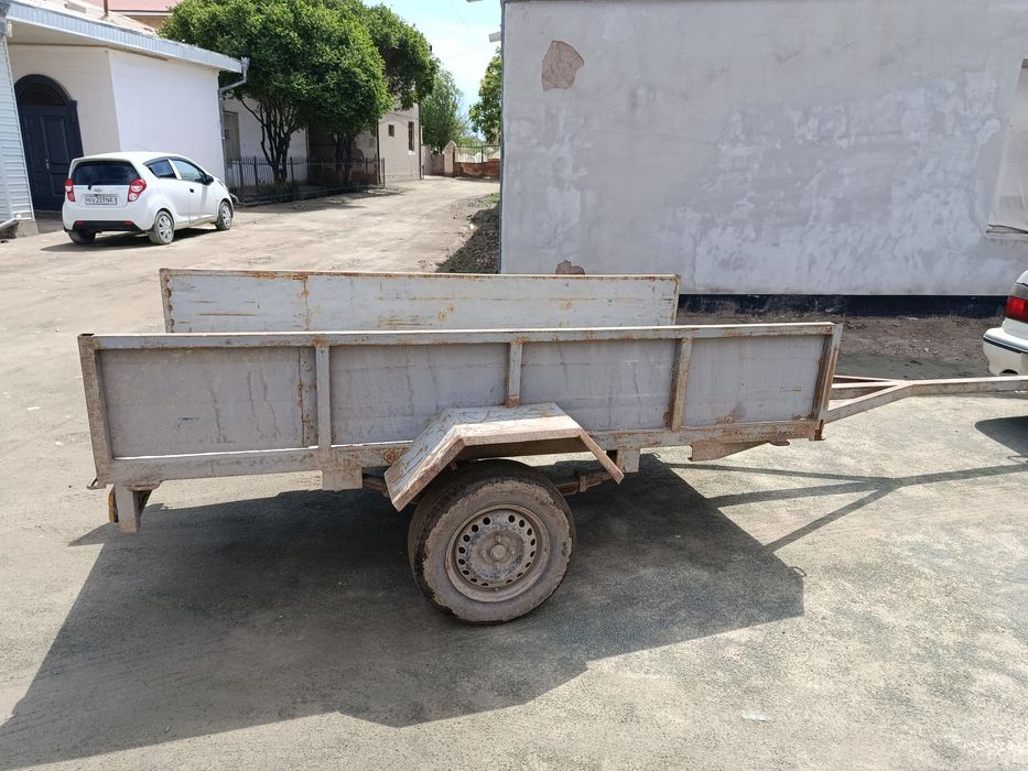 Yengil mashinalar uchun mo'ljallangan pritsep