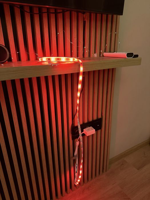 Светлинна led лента с  дължина 5 метра