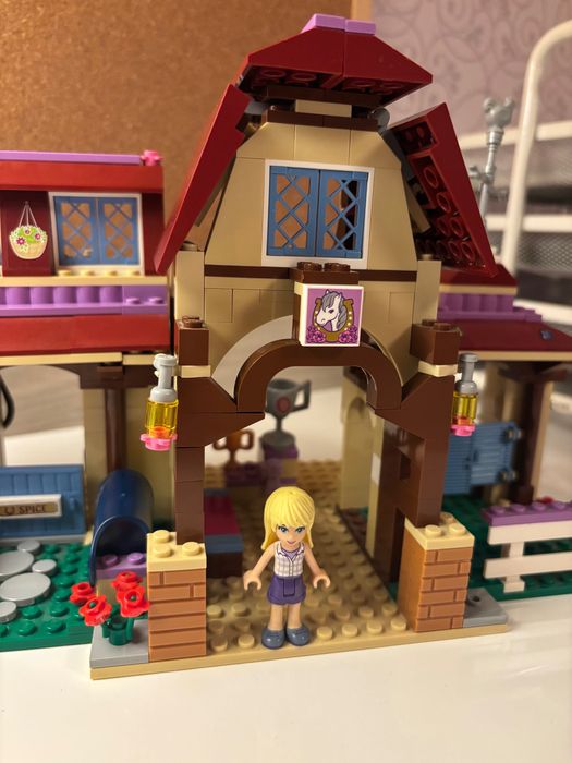Lego friends  Heartland riding club