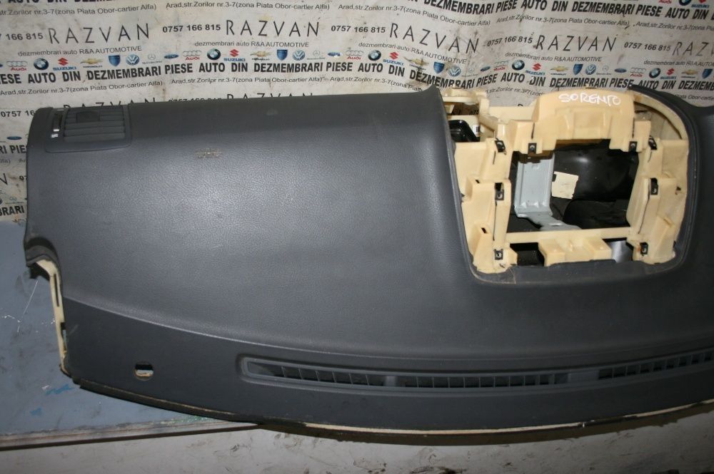 Plansa Bord Kia Sorento 2002-2009 Kit Airbag Kia Sorento 2002-2009