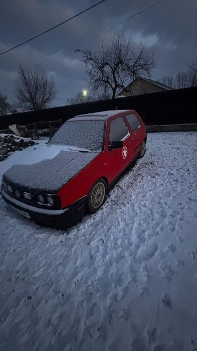 Vând Volkswagen golf 3