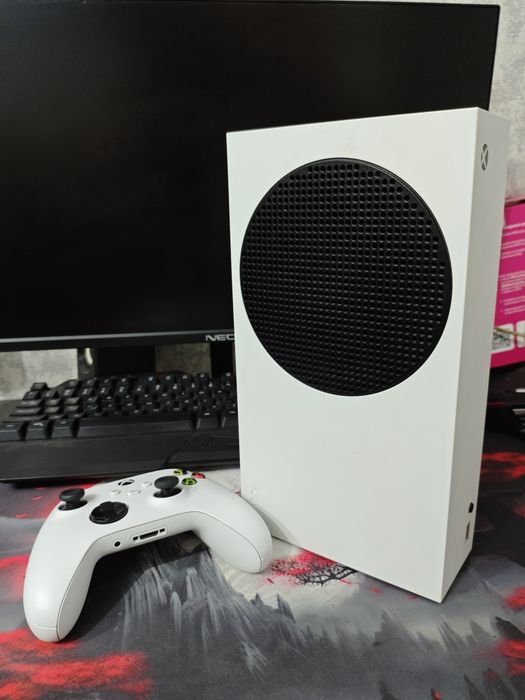 Продам XBOX Series S
