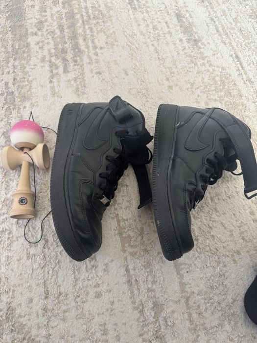 af1 mid black marime 44
