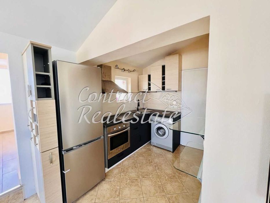 Дава се под наем Двустаен апартамент в Варна, Център - 90 кв.м за 650 € - Снимка #5