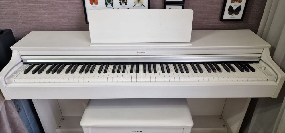 электронное фортепиано YAMAHA