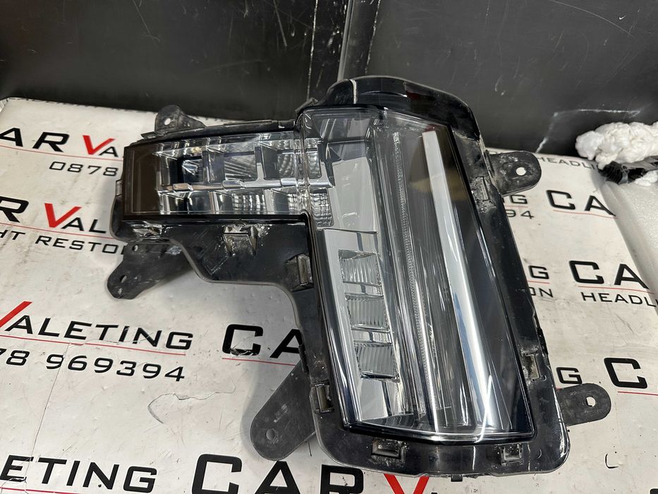 LED мигач дневна светлина Cadilac Escalade Кадилак Ескалейд ЛЕД десен