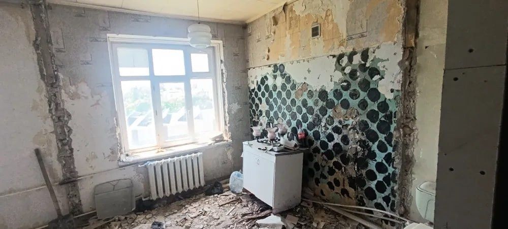 Квартира на Госпиталка 1*2/5/5 общ пл 36м  Высокопотолочка