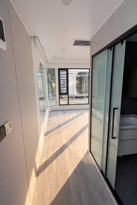 Case tip capsule Romania