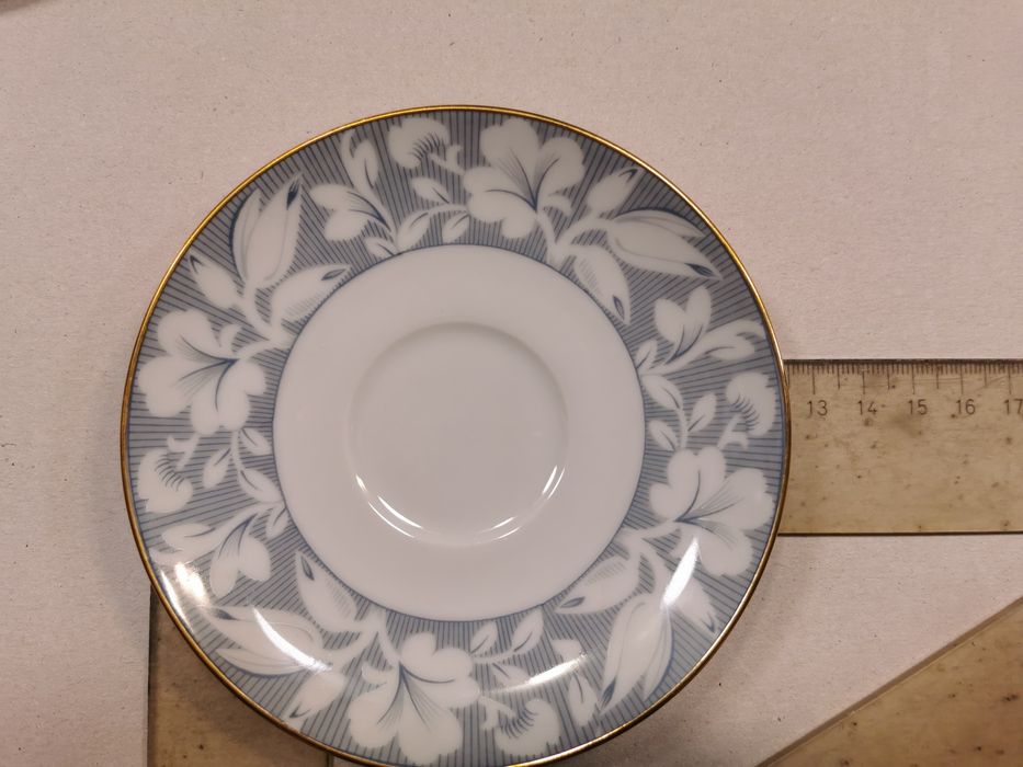 Намалена цена! Сервиз за кафе от Бавария.  Топ състояние.