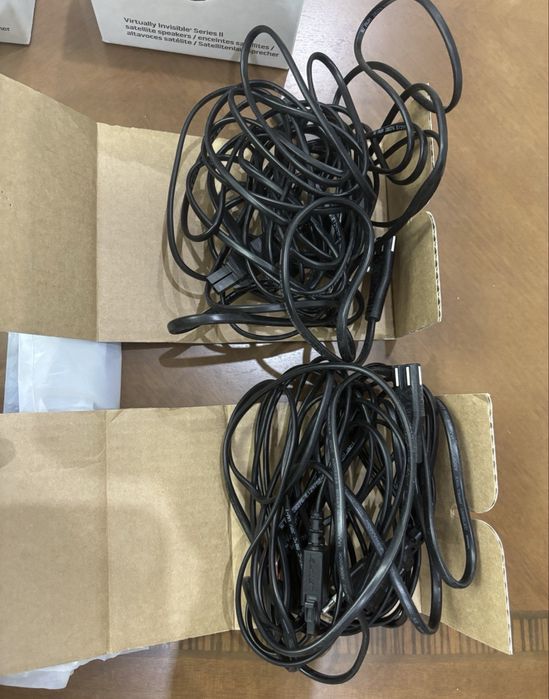 Колонки Bose тыльные