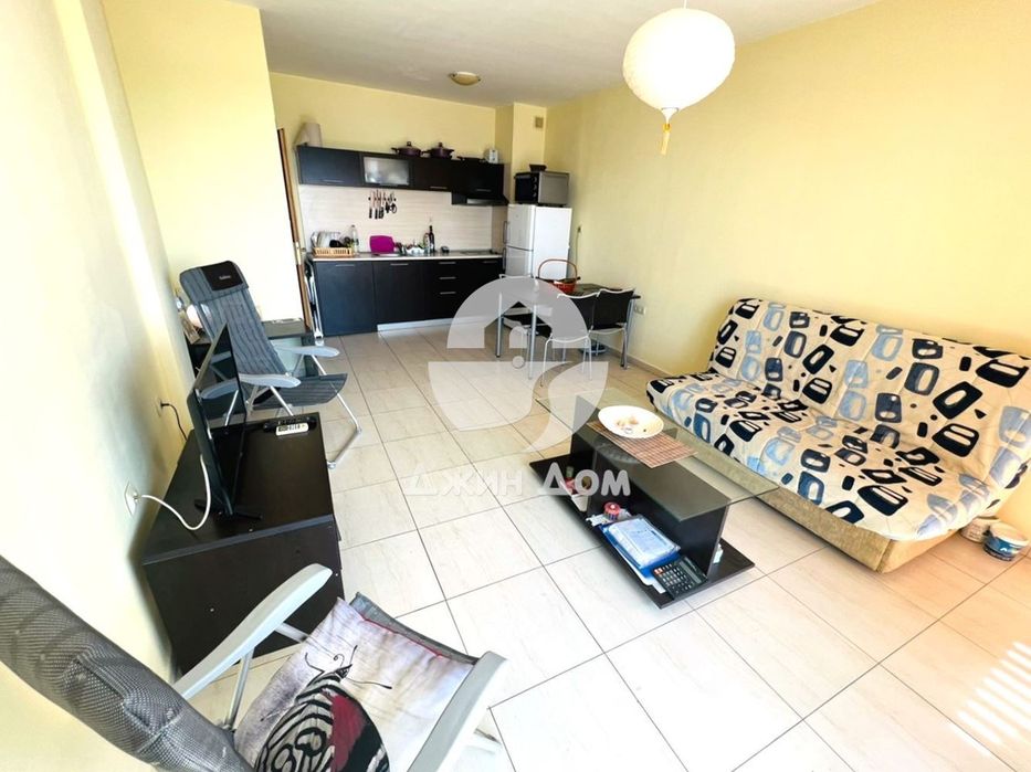 Продава се Двустаен апартамент в к.к. Слънчев бряг - 71 кв.м за 1620 €/кв.м - Снимка #1