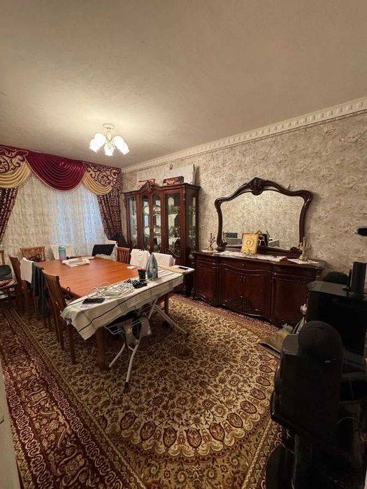 Срочно продаётся 3/6/9 квартира Собст. не риэлтор без лишних комиссий
