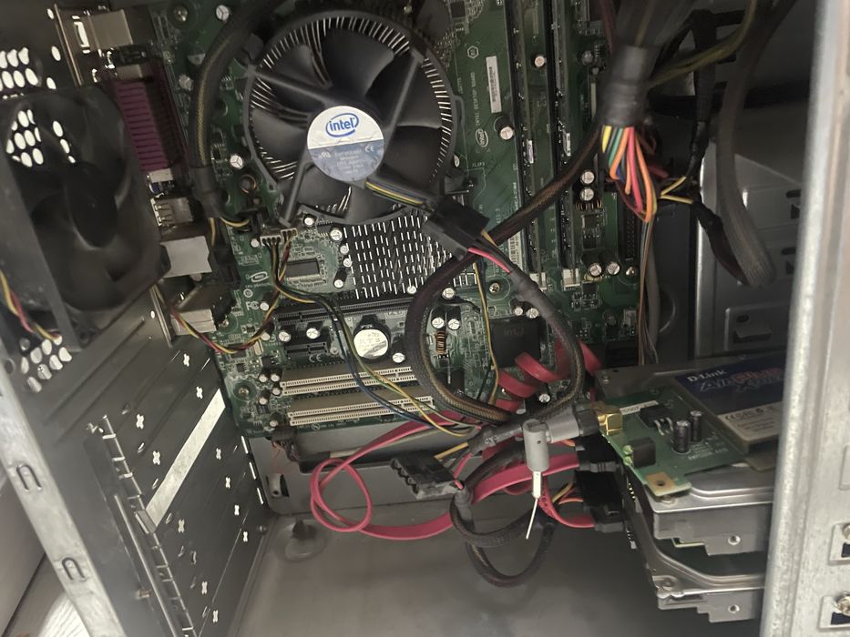 Продам 2 старых компьютера