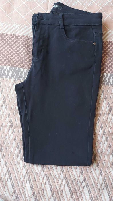 Дамски дънки за сезона - изгодно