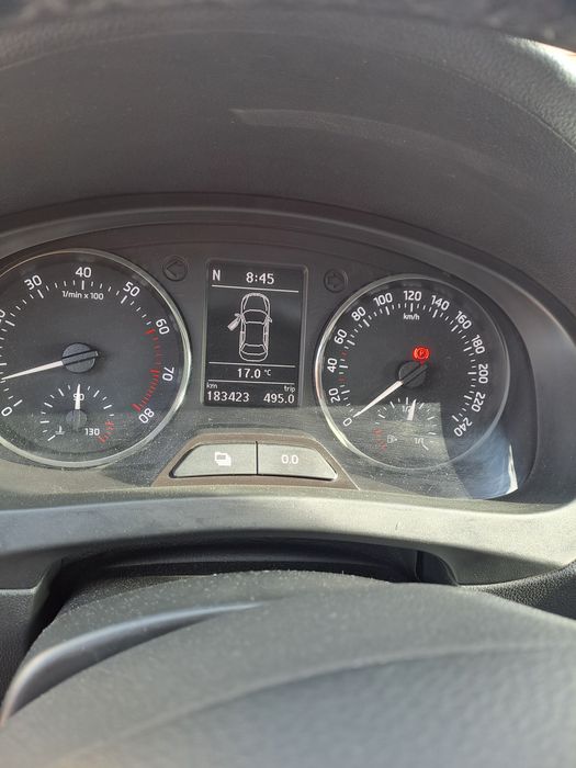 Skoda rapid 2016 12 benzina tsi