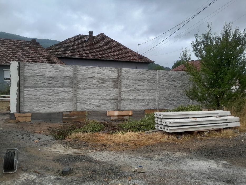 Garduri din beton prefabricate