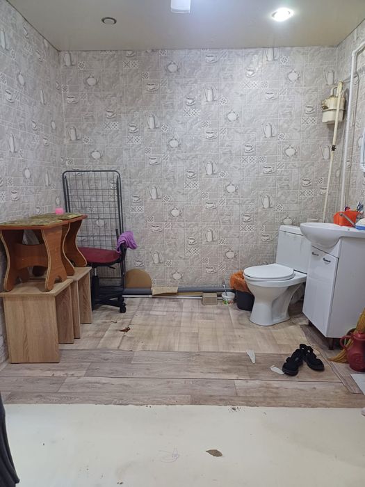 ПРОДАЕТСЯ 2-x ком общежитие в районе Жазира