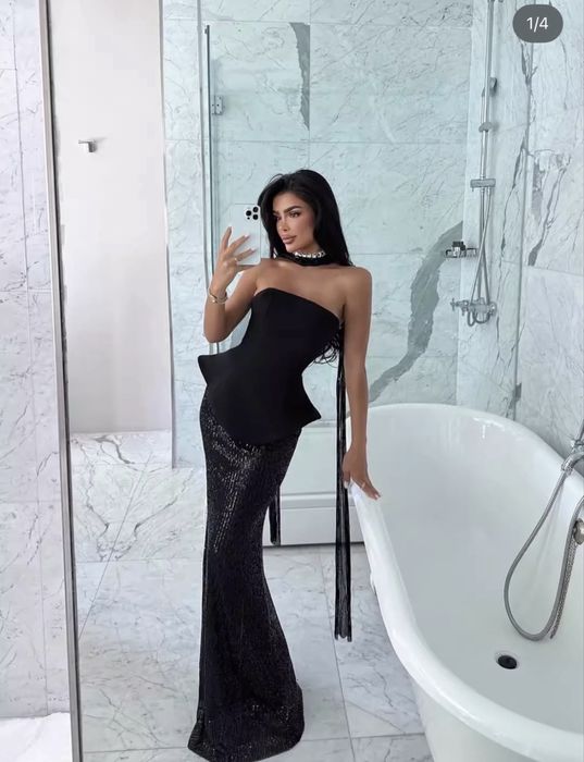 Двойка карсет с юбкой