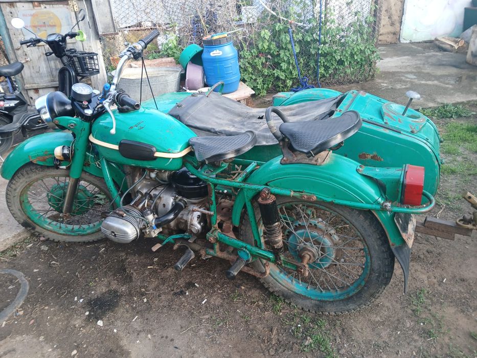 Продам урал с прицепом