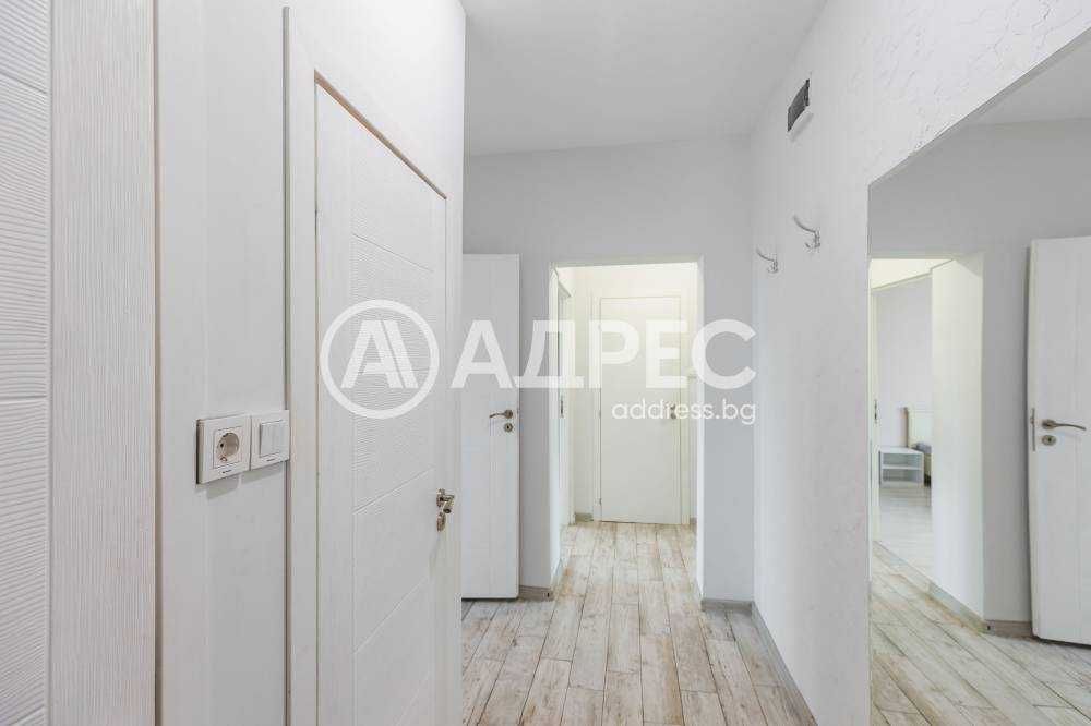 Продава се Двустаен апартамент в Варна, Младост 2 - 60 кв.м за 1250 €/кв.м - Снимка #8