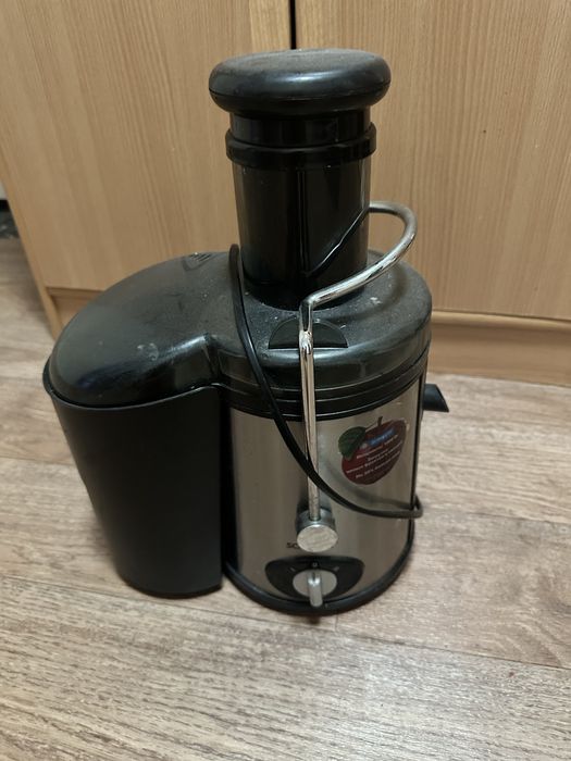 Продам соковыжималку