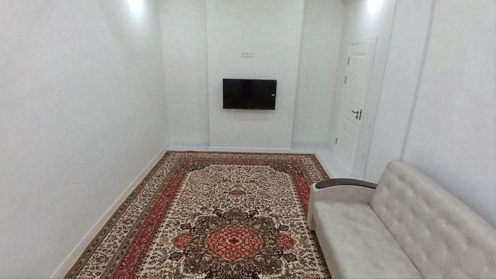 Срочно сдаётся в аренду своя 2 х комнатная кв