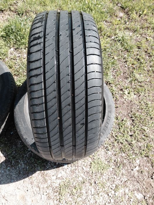 Шины MICHELIN 215×45×17
