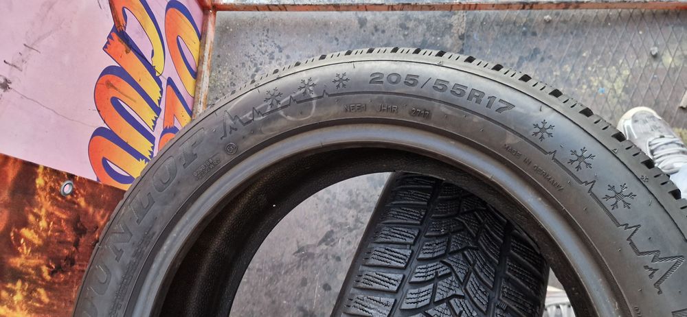 2 Anvelope ca noi  Dunlop 205 55 R17 M+S