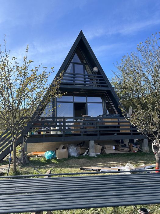 Construim case si cabane din lemn la preferința clientului