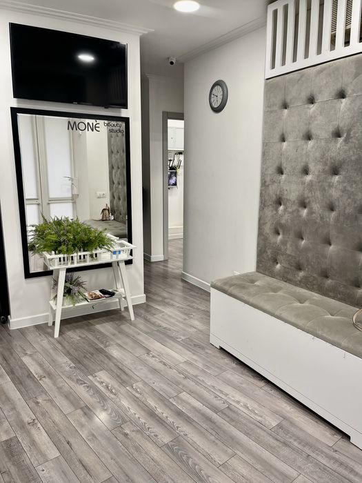 Сдается рабочее место для парикмахера в аренду