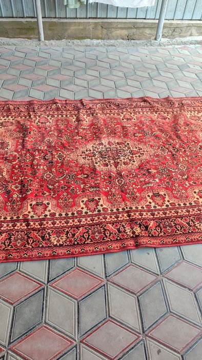 Продам палас 3/2