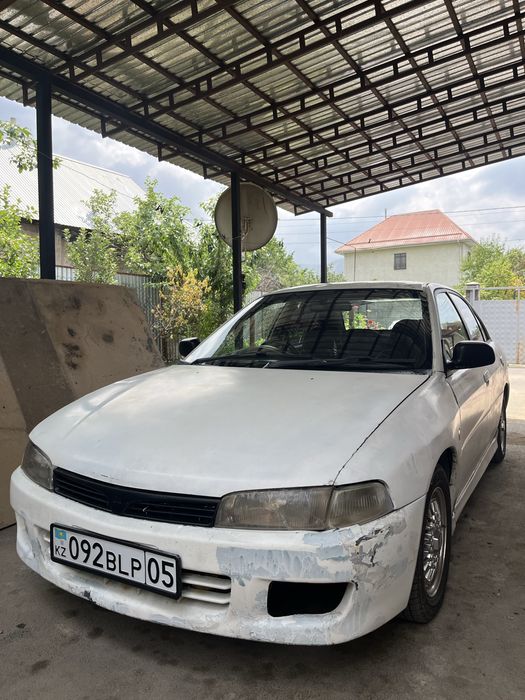 Mitsubishi Lancer 97-й год