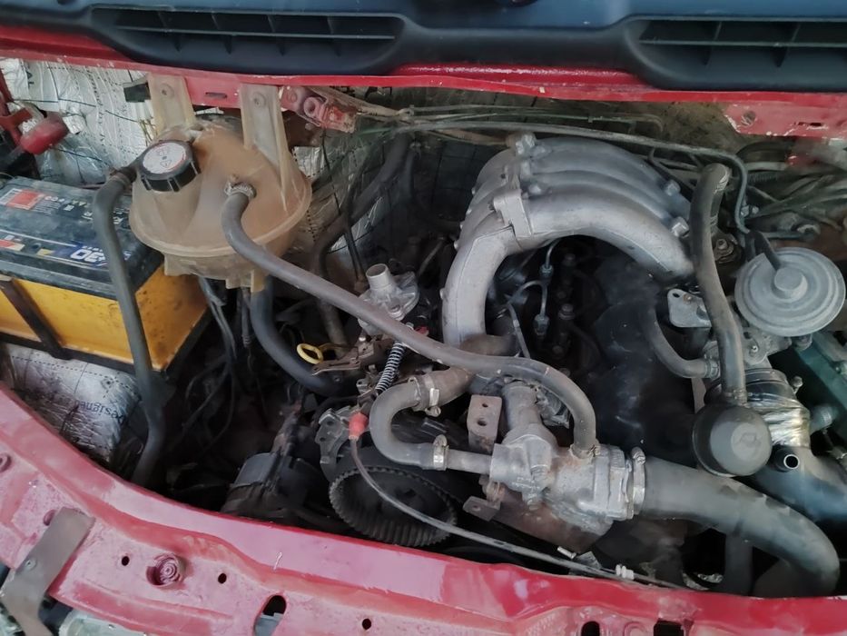 Ford 1995 yil  dutka moshin zoʻr