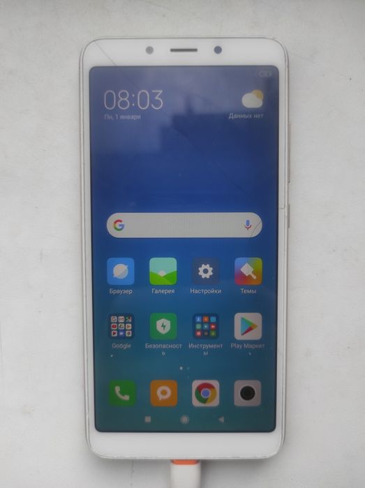 продам Redmi 6 полностью рабочий