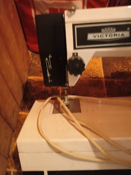 Шевна машина Виктория