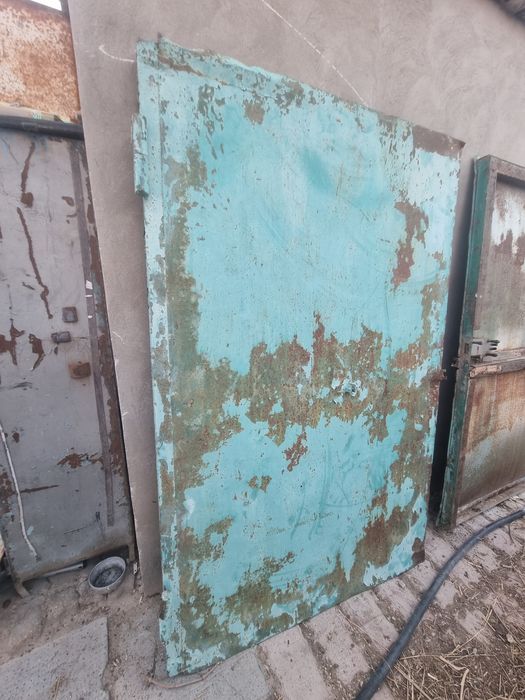 Продам гаражную вороту