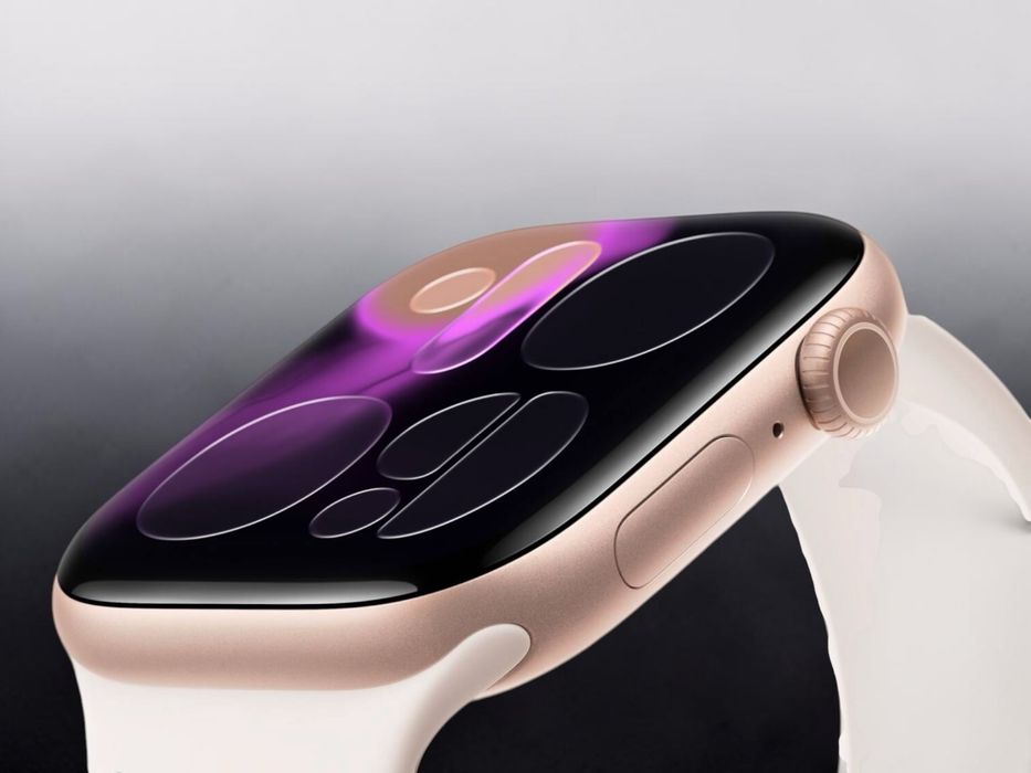 Apple Watch 11 GPS 2025 42mm Jet Black / Rose Gold / Space Grey НЕРАЗПЕЧАТАНИ! Гаранция!
