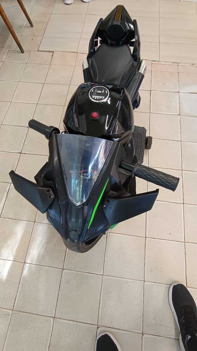 Мотор  детски с помощни