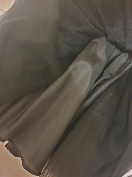 Страхотна барби рокля, стои уникално, а усещането в нея е неописуемо