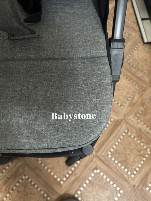 Прогулочная коляска складная