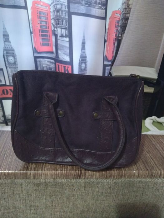 Продам сумочку.торг.