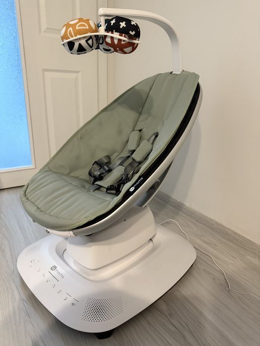 Електрическа бебешка люлка 4moms mamaRoo