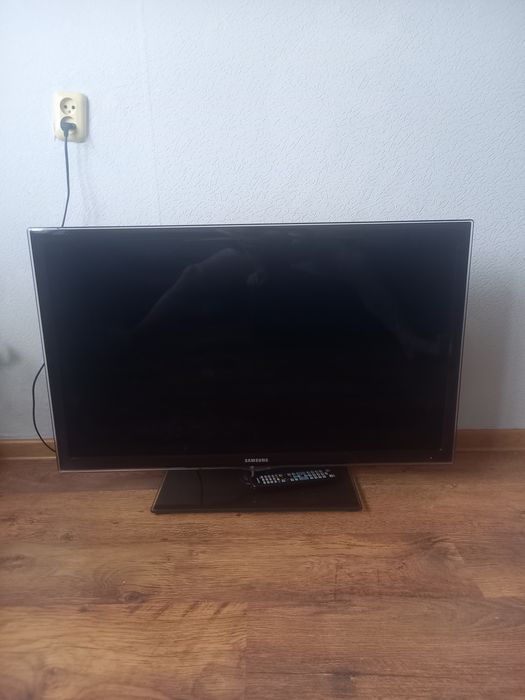 Телевизор самсунг