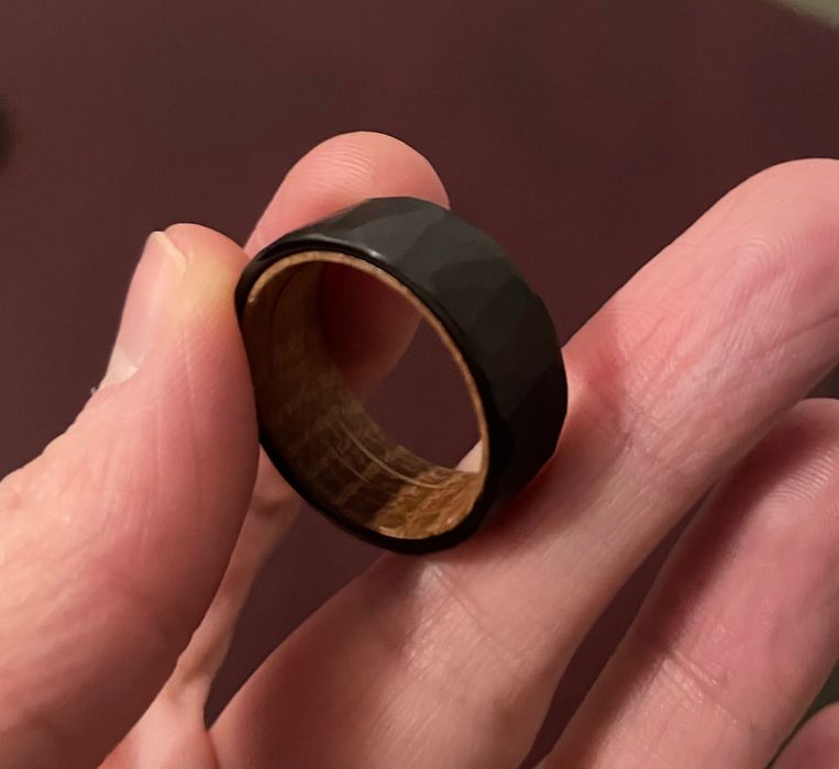 Inel/verighetă neagră din tungsten, mărimea 8 (US) sau 57 (EU)+cadou