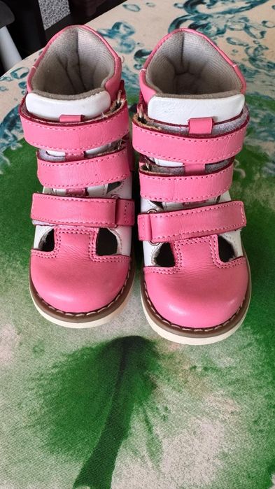 Обувь детская  22 размера